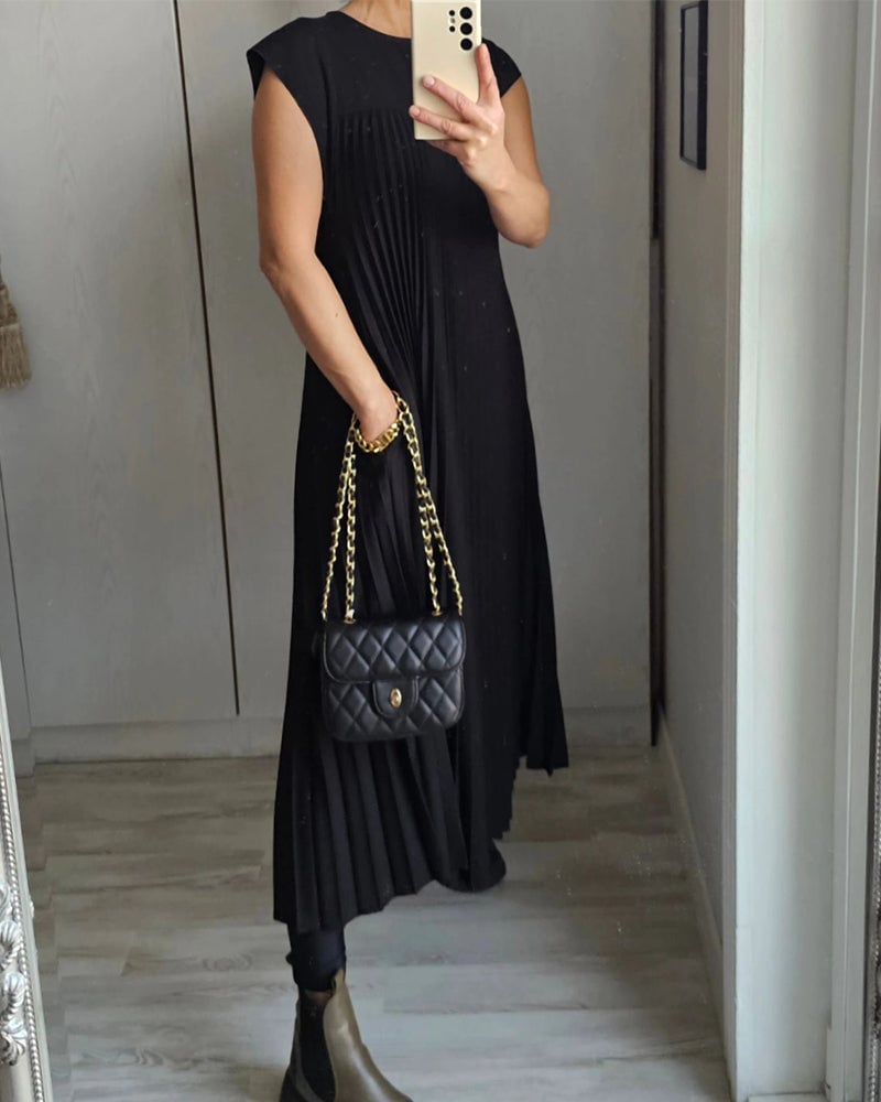 Women’s Short Sleeve Pleated Maxi Dress