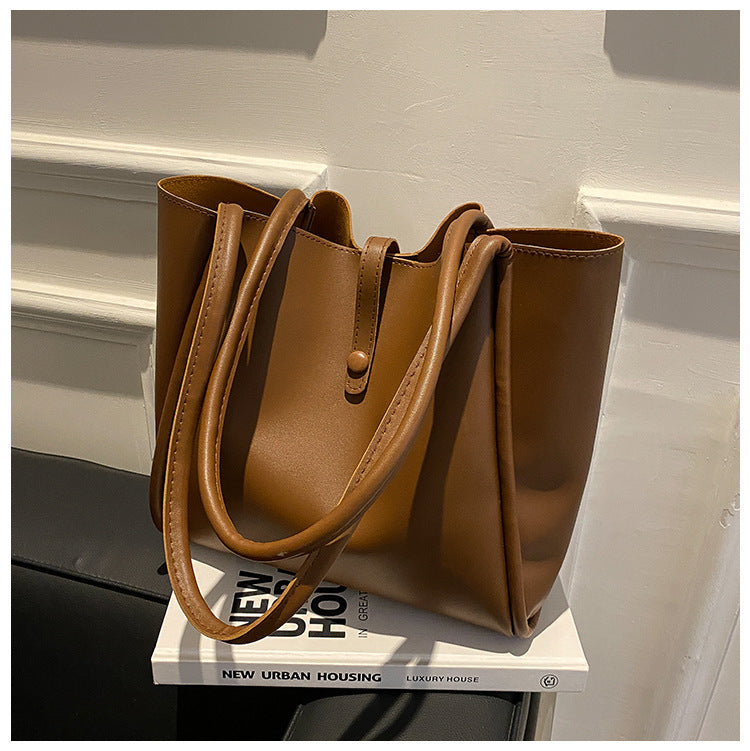 LIORA- Large Carry Bag