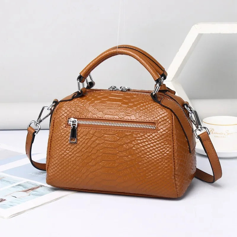 Amara - Compact Bag