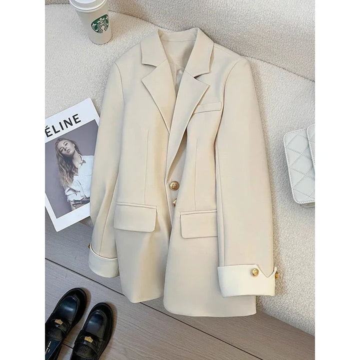 Cyrilla – Stylish