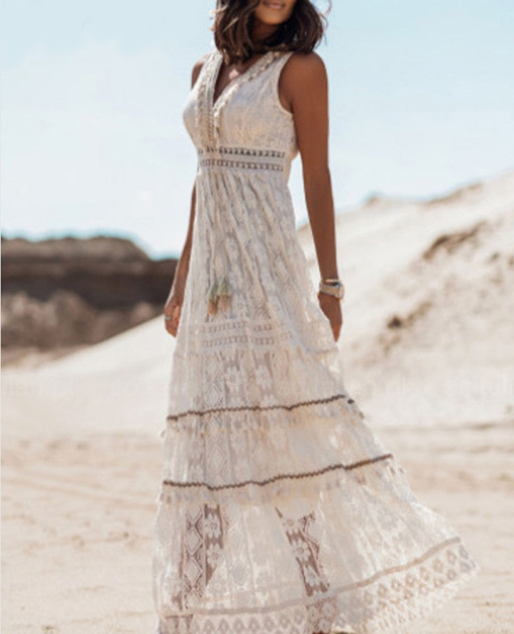 Adrianna - Flattering Dress