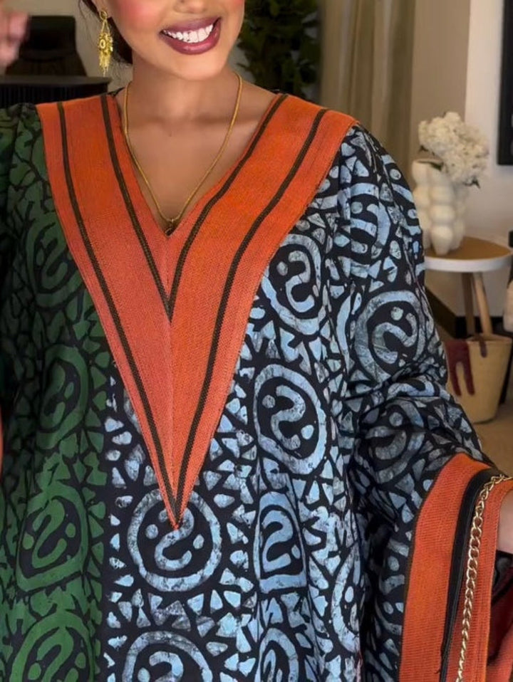 HALCYON – SLEEK DRESS WITH BOLD COLOR PANELS