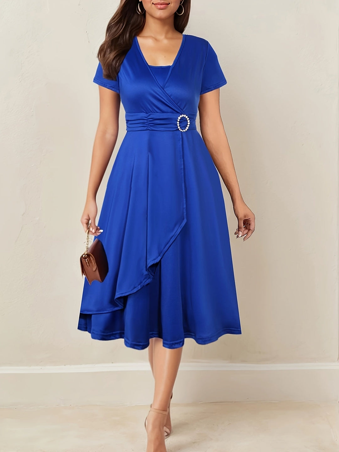 Hilda - Elegant Rhinestone V-Neck Evening Dress