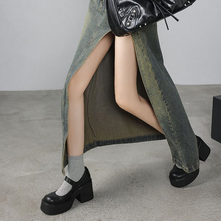 Pela Leather Pumps