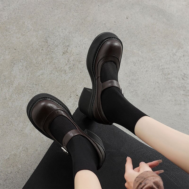 Pela Leather Pumps