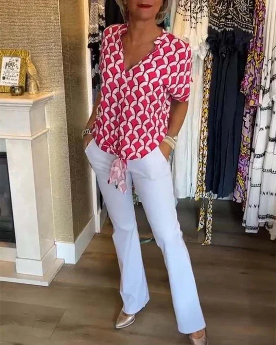 Audrey - Casual Top with Print and V-Neck